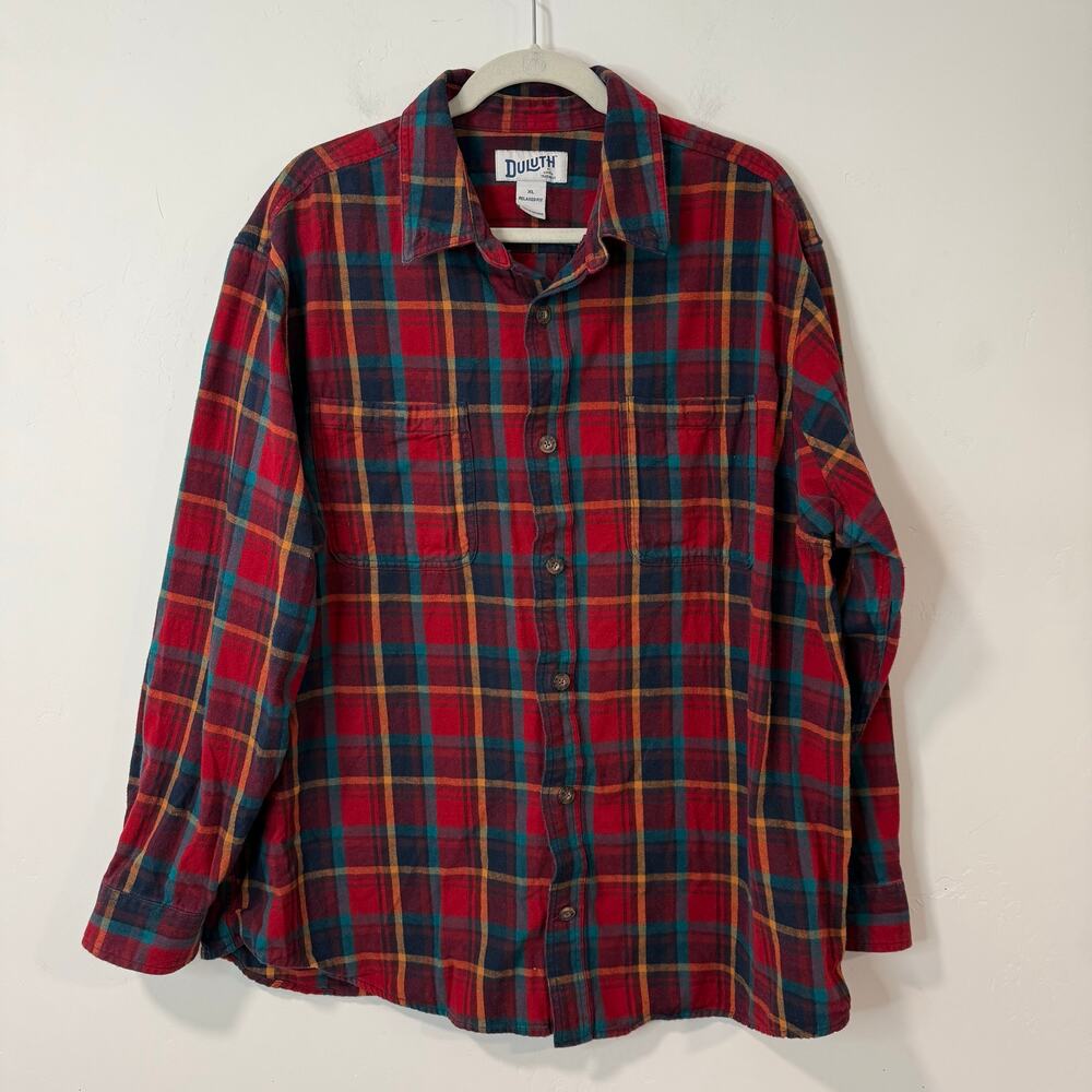 Duluth Trading Co Mens Free Swingin' Flannel Relaxed Fit Shirt Red Blue XL Plaid